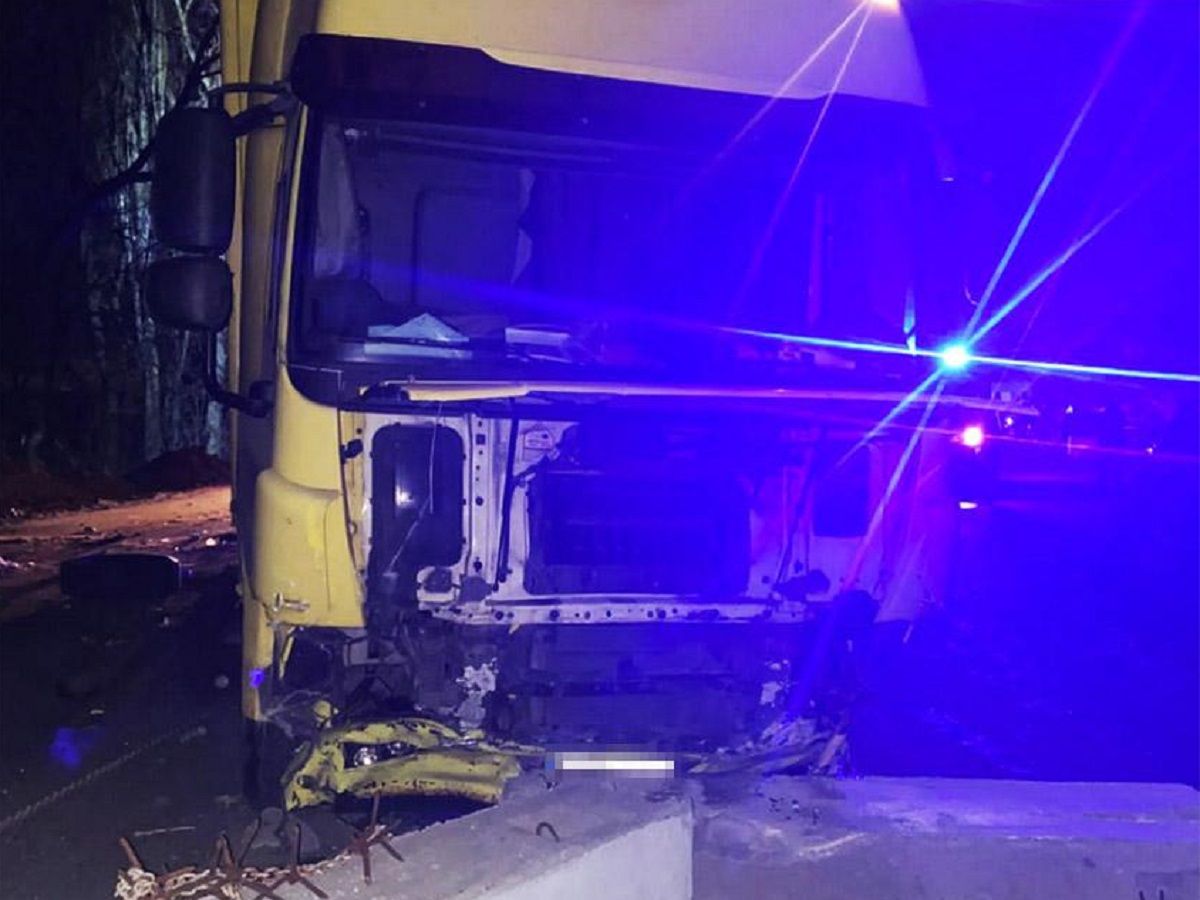 На Хмельниччині водій фури отримав 7 років тюрми за смертельну ДТП на блокпості