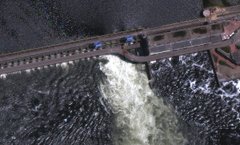 Російські військові підірвали Каховську ГЕС