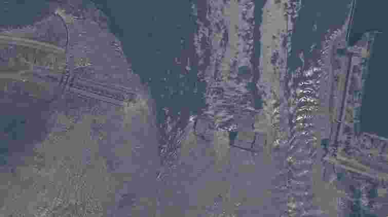 ЗМІ опублікували супутникові знімки з наслідками підриву Каховської ГЕС