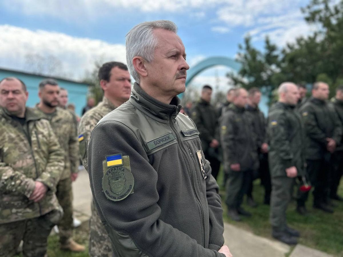 Після розслідування журналістів президент звільнив голову Гостомельської ВА