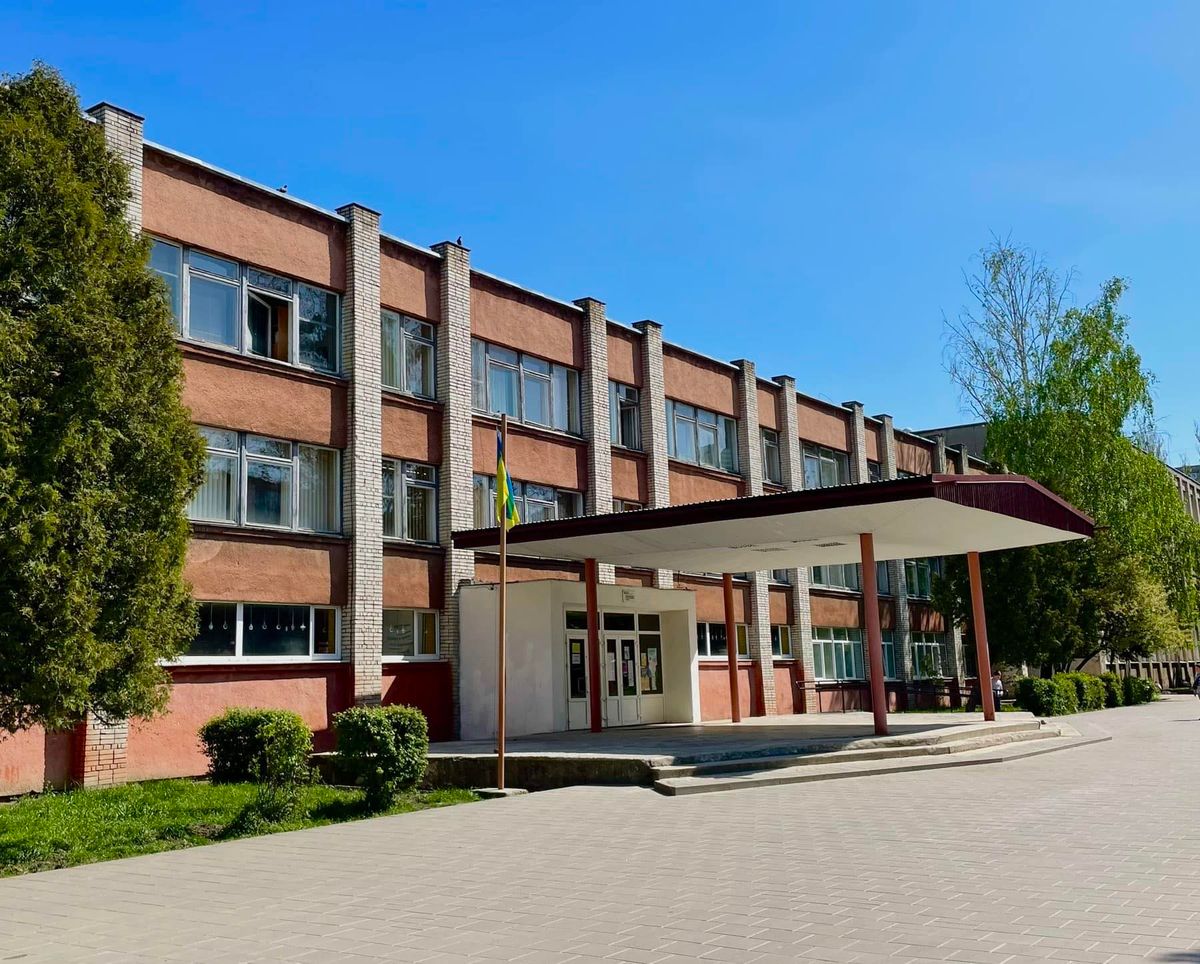 За цькування семикласника з львівської школи звільнили вчителя фізики