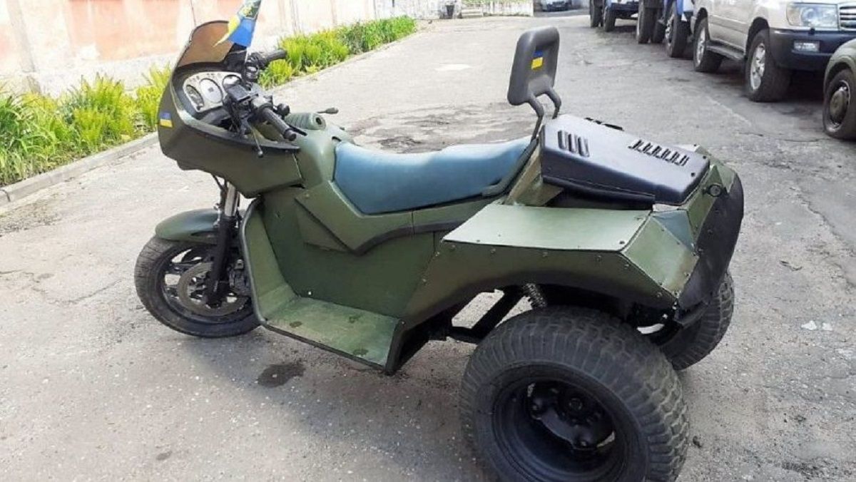 У львівському училищі розробили безшумний електротрицикл для військових