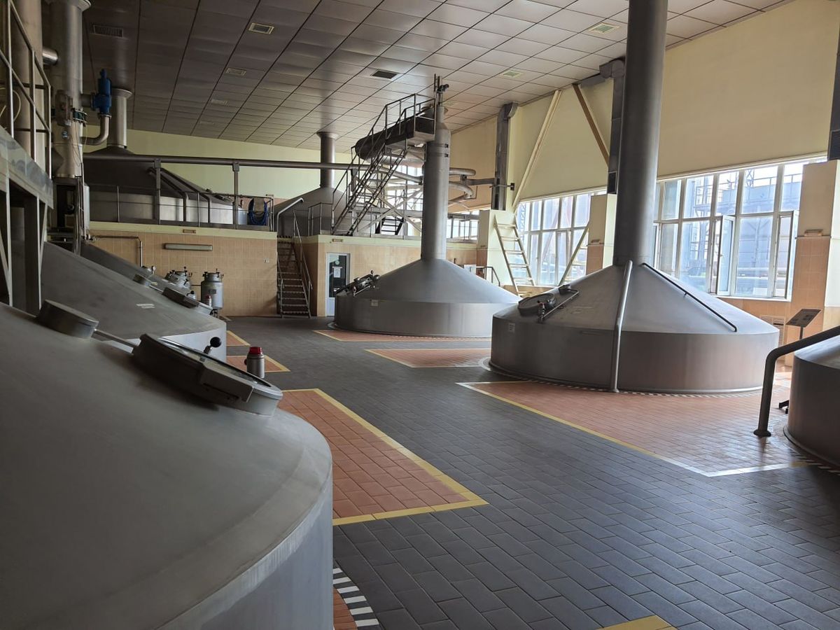 «AB InBev Efes Україна» представила відновлену Миколаївську броварню