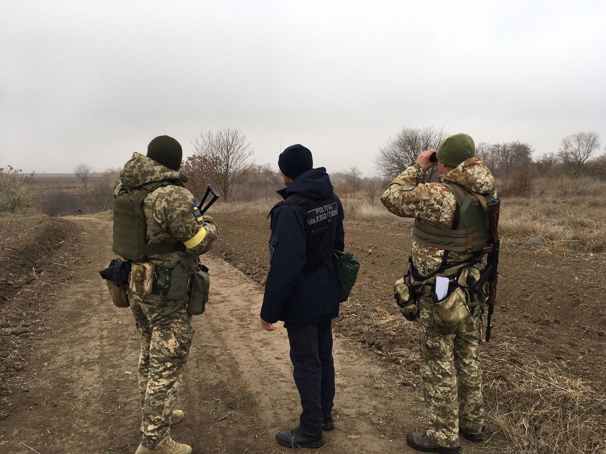 На Буковині судили прикордонника за допомогу ухилянту перетнути кордон 