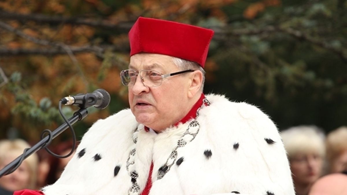 Ректор Львівського медуніверситету назвав образливі висловлювання про студентів жартами