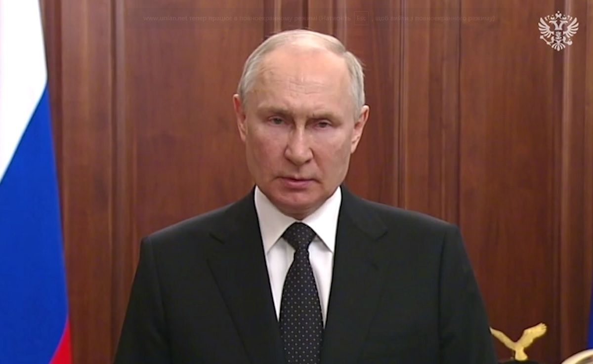 Путін назвав дії Прігожина «зрадою» і наказав придушити заколот