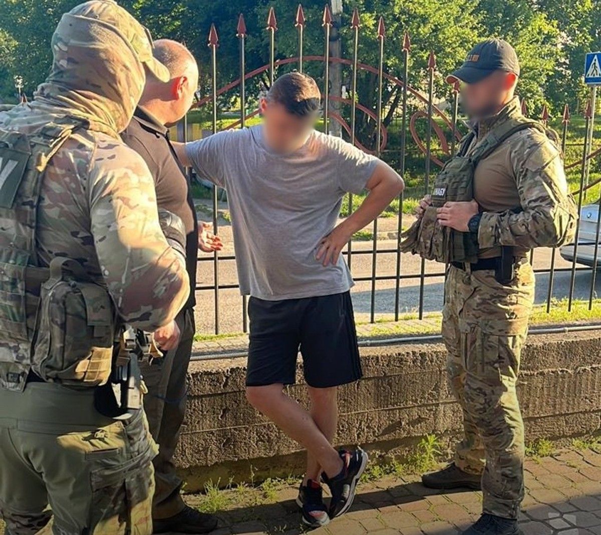 НАБУ і САП затримали голову Тернопільської облради та двох заступників начальника ОВА