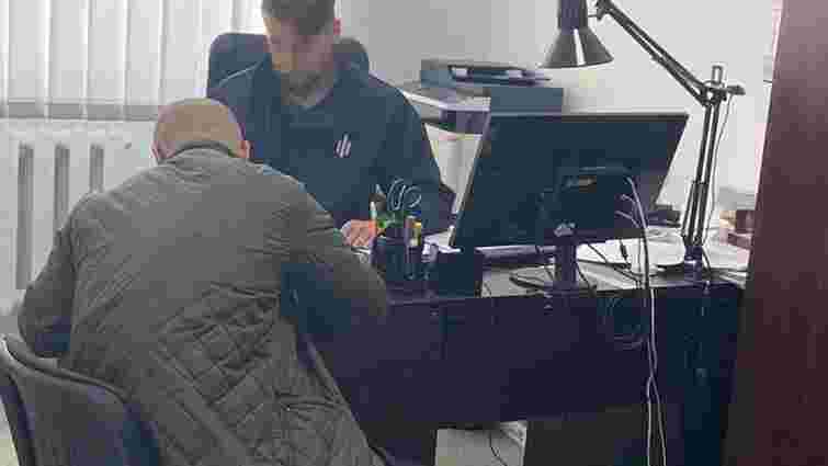 Тернопільський податківець постане перед судом за закриття підприємства з мільйонними боргами Тернопільський податківець постане перед судом за закриття підприємства з мільйонними боргами