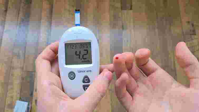 Тест-смужки для вимірювання цукру діабетикам закуповуватимуть за державні кошти

