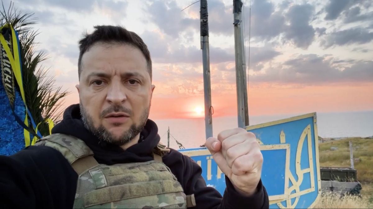 Зеленський прибув на острів Зміїний у 500-й день війни