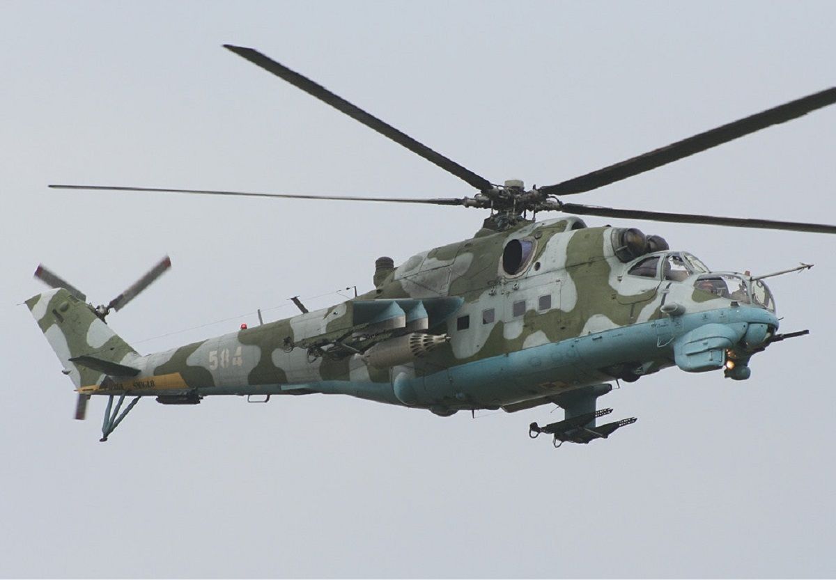 Польща таємно передала Україні близько десяти гелікоптерів Мі-24, – WSJ