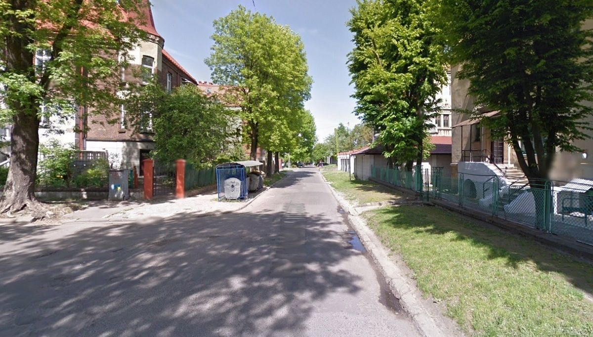21-річного хлопця знайшли повішеним на огорожі у Львові
