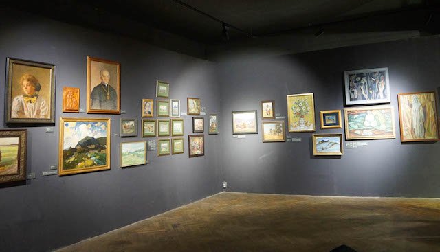 Колекція живопису ХХ століття може багато розповісти про коло спілкування