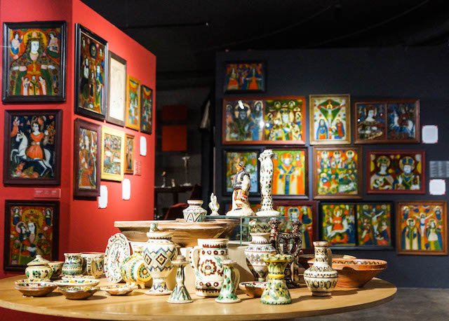 Народне мистецтво також представлено на виставці