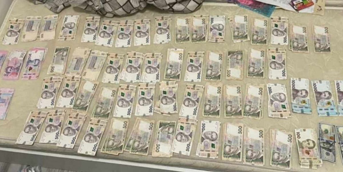 На Буковині викрили групу шахраїв, які заробляли за допомогою оголошень в соціальних мережах