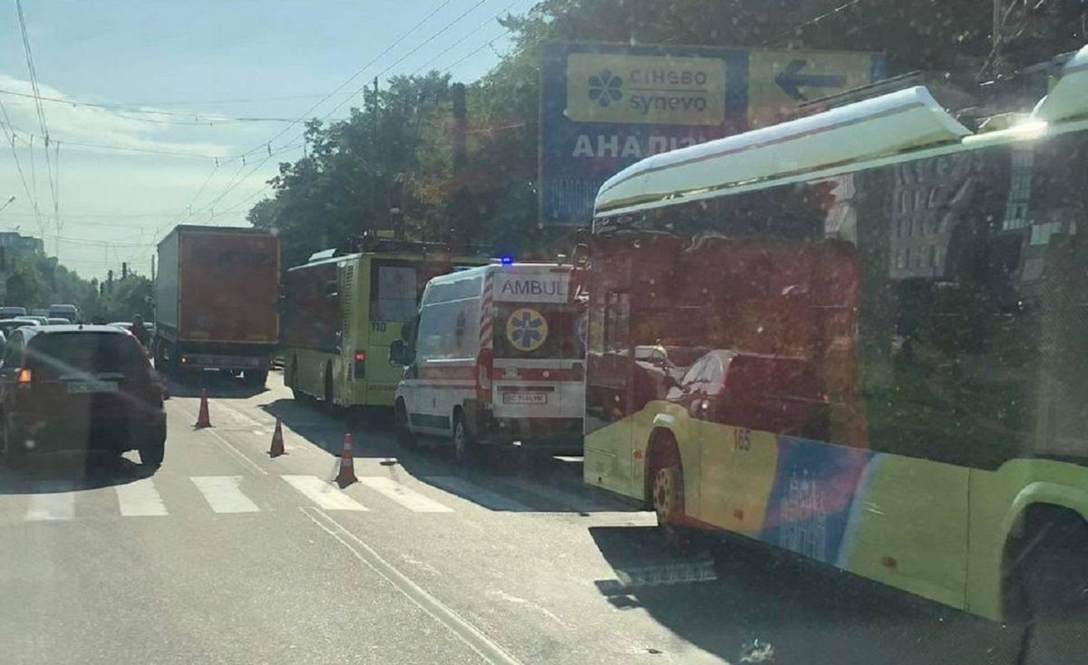 У Львові водій вантажівки на смерть збив 71-річну пішохідку 
