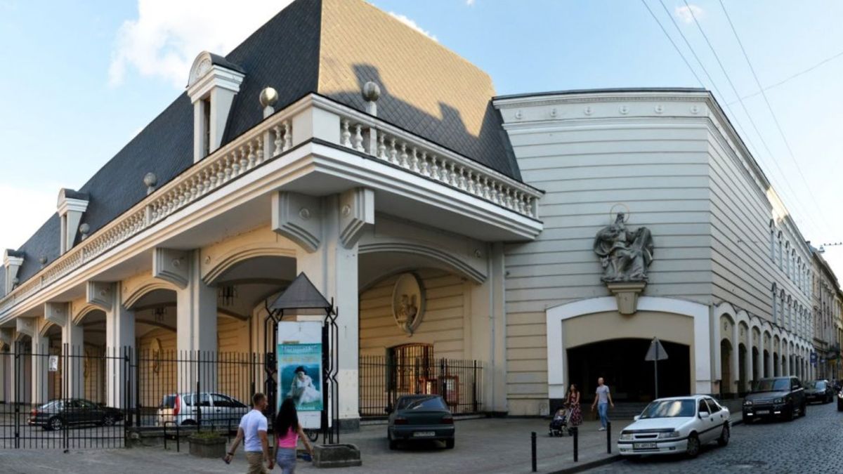 Частину Львівського палацу мистецтв відремонтують за майже 10 млн грн