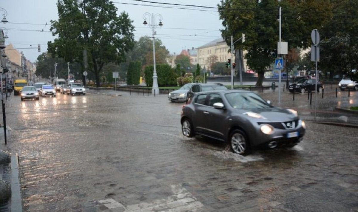 У Львові за півтори години випала чотириденна норма опадів