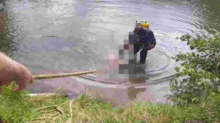В озері біля Львова потонула 22-річна дівчина 