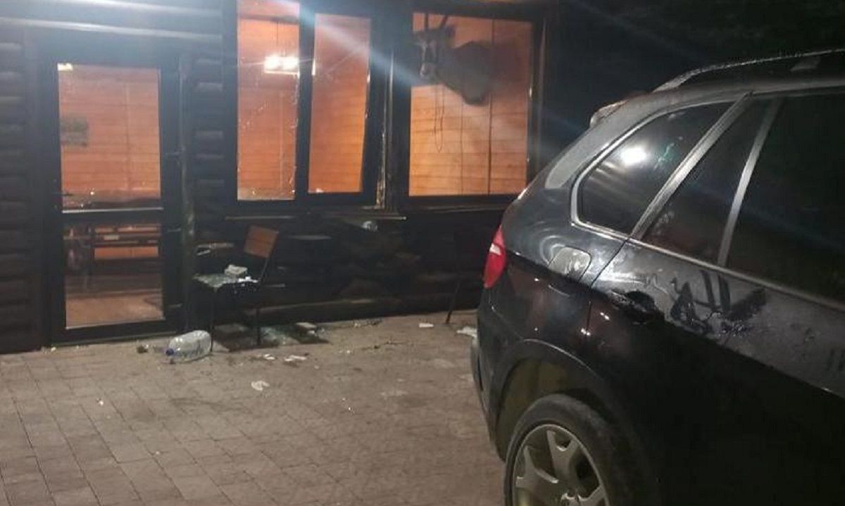 П’яна водійка позашляховика BMW X5 збила чотирьох пішоходів біля Львова