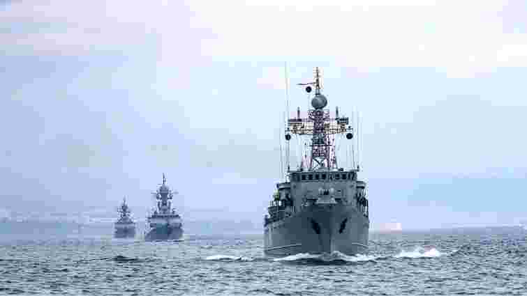 Росіяни готують флот та авіацію, щоб блокувати й знищувати кораблі у Чорному морі