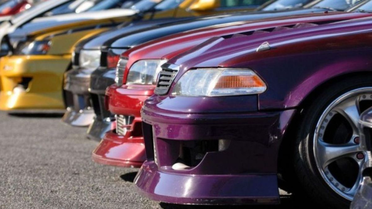 Японія розширила санкції на експорт авто до Росії 