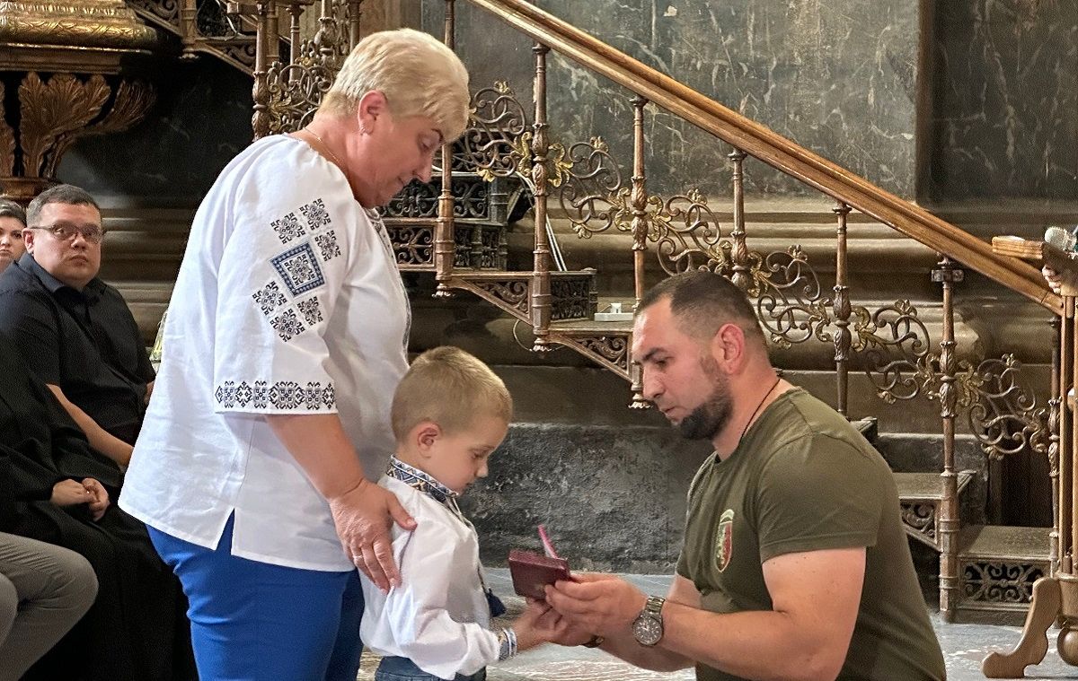 У Львові рідним загиблих бійців 24-ї бригади вручили ордени «Хрест Героя»