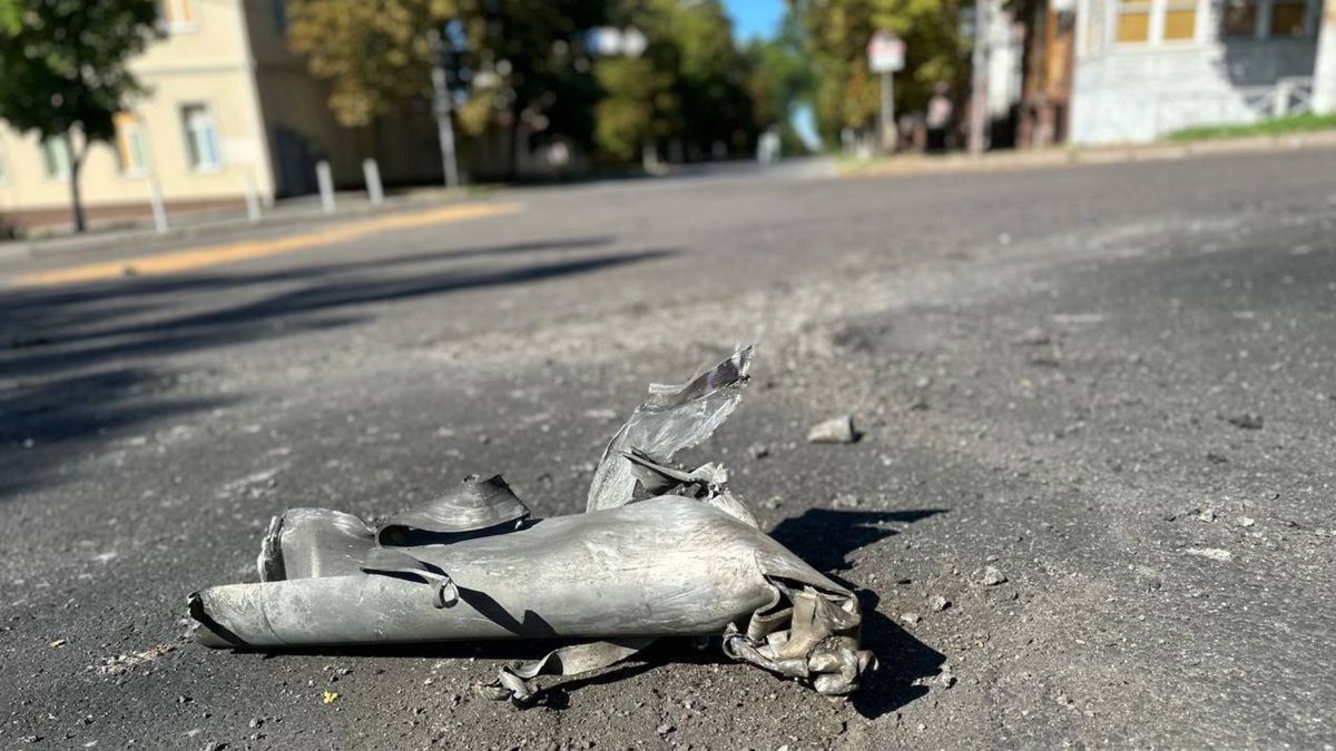Внаслідок масштабного обстрілу Херсона постраждало 17 людей, троє загинуло 