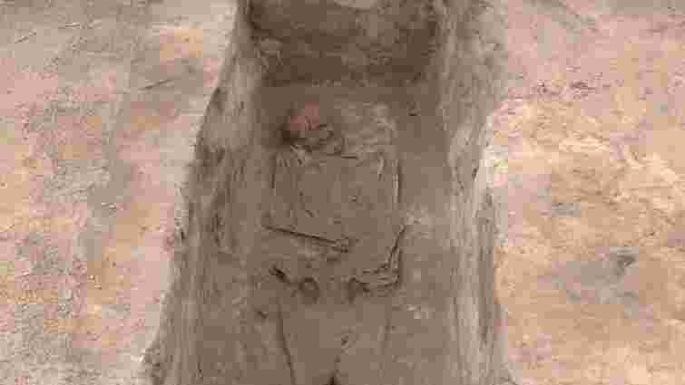 У Дубні археологи розкопали 300-літнє поховання монахинь