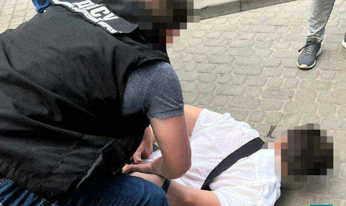 У Жовкві затримали 21-річного прикарпатця за продаж документів ухилянтам