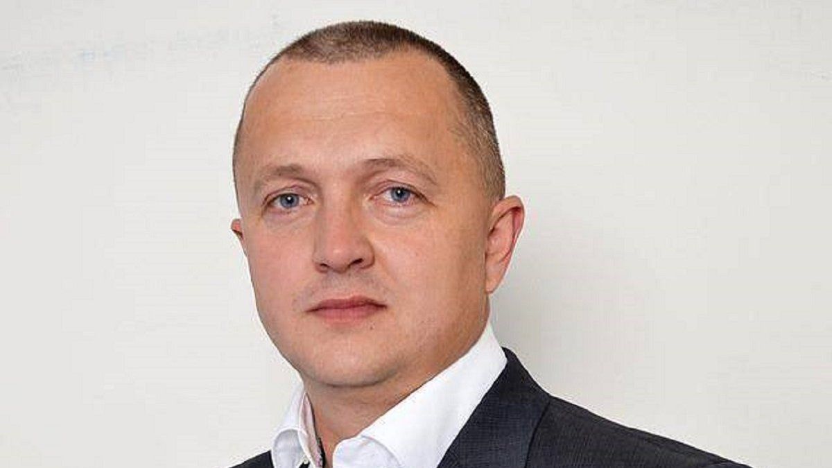 Мер Рахова заявив про дострокове складення повноважень