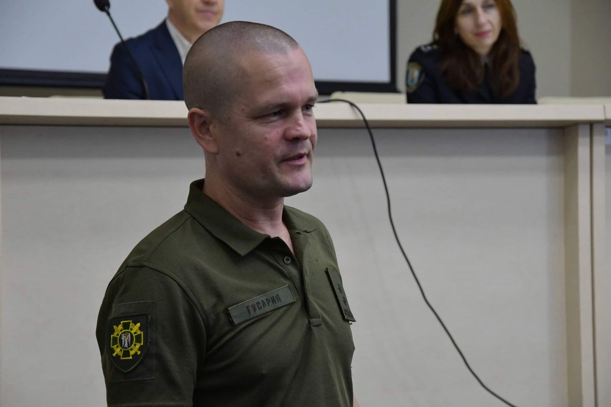 Київський військком Олександр Гусарін та посадовець КМДА переправляли ухилянтів за кордон