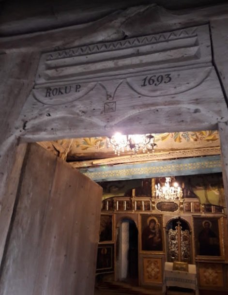 Зафіксований на одвірку рік будівництва церкви (фото Андрія Салюка)