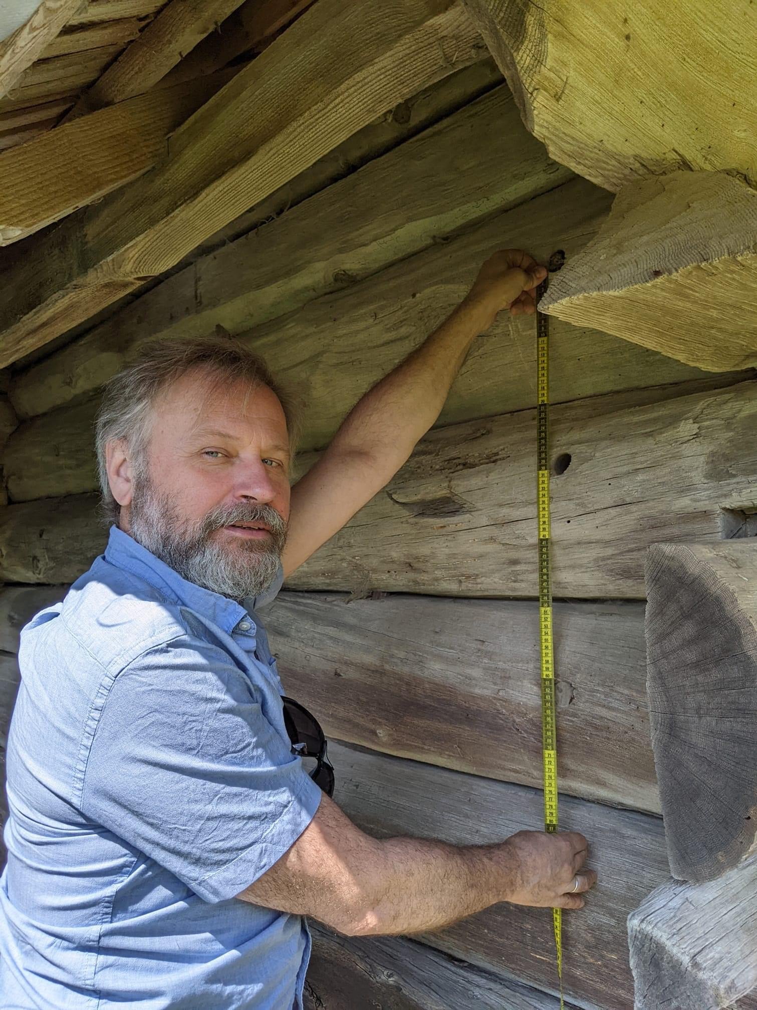 Андрій Салюк піклується про церкву в Кугаєві 11 років