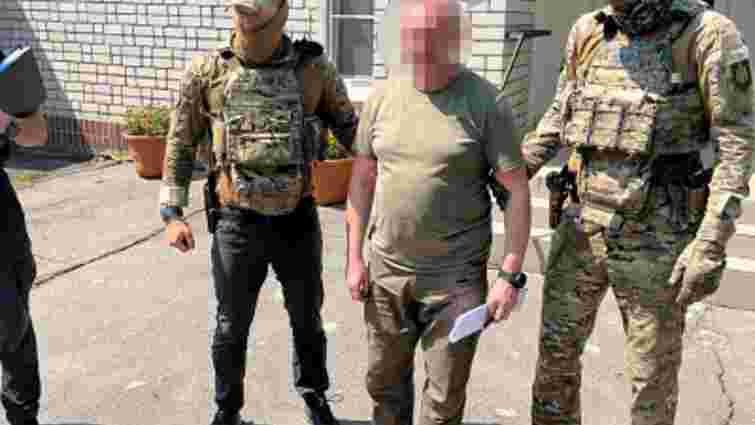 Керівник Донецького обласного ТЦК допомагав криміналітету ухилятися від суду