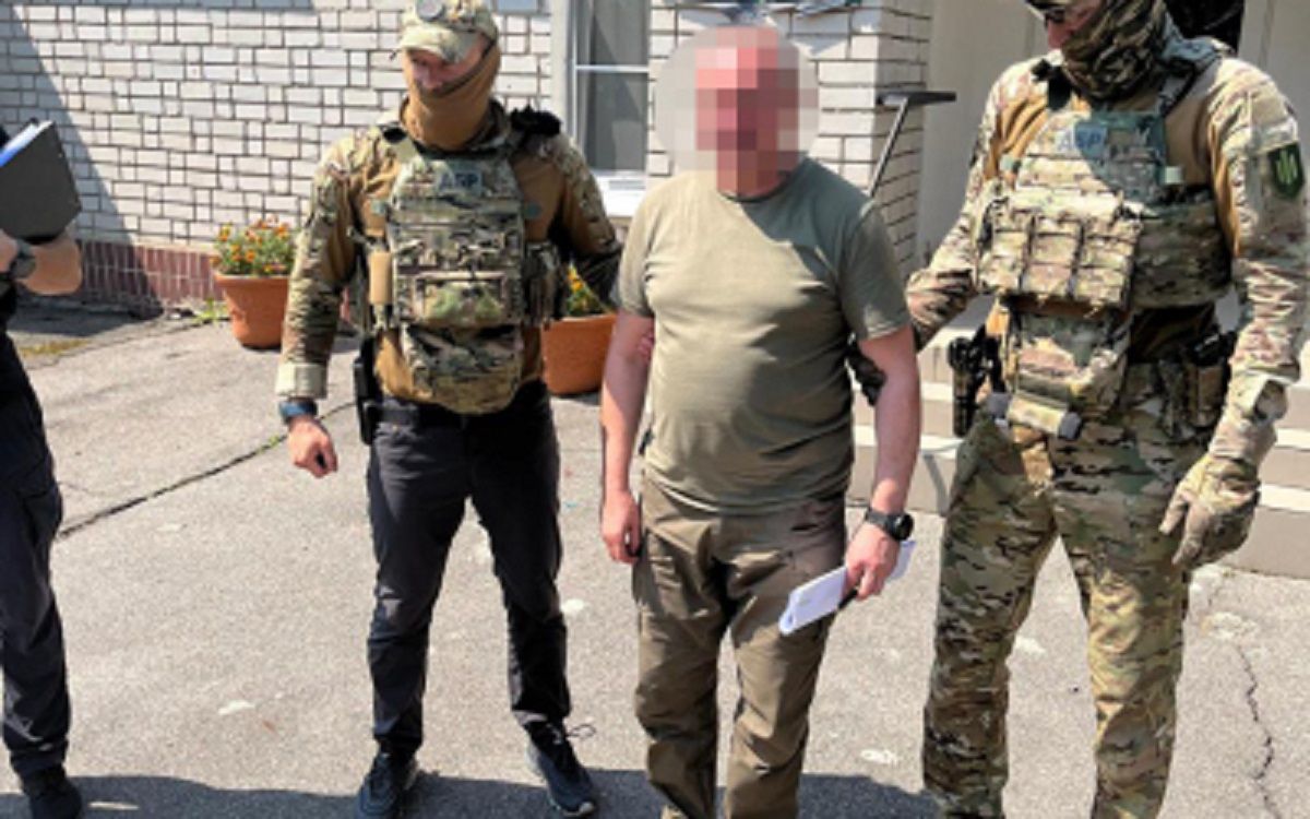 Керівник Донецького обласного ТЦК допомагав криміналітету ухилятися від суду