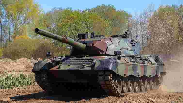 Невідома країна викупила у Бельгії для України 50 танків Leopard 1