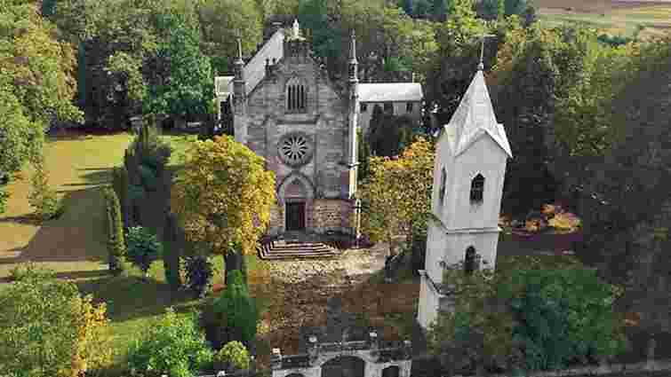 Поліція відкрила справу щодо пошкодження старовинного костелу на Хмельниччині