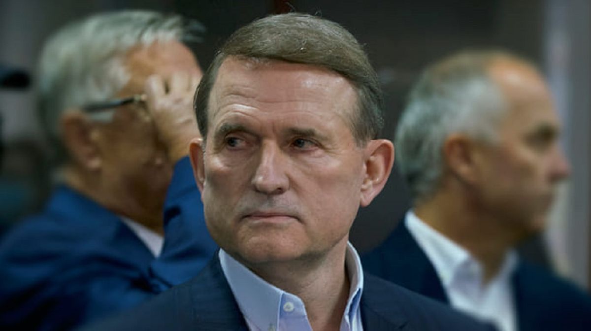 Медведчук через суд хоче повернути собі право займатися адвокатською діяльністю в Україні
