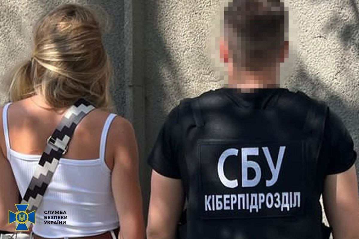 Контррозвідка СБУ затримала коригувальницю ракетних атак по Одесі