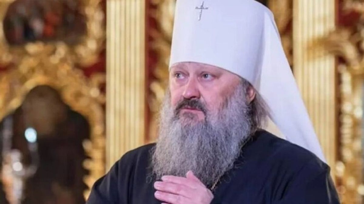 Митрополит УПЦ МП Павло потрапив до лікарні