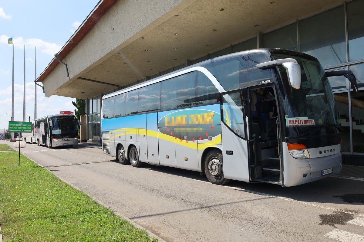 «єЧерга» для пасажирських автобусів запрацює ще в 5 пунктах пропуску