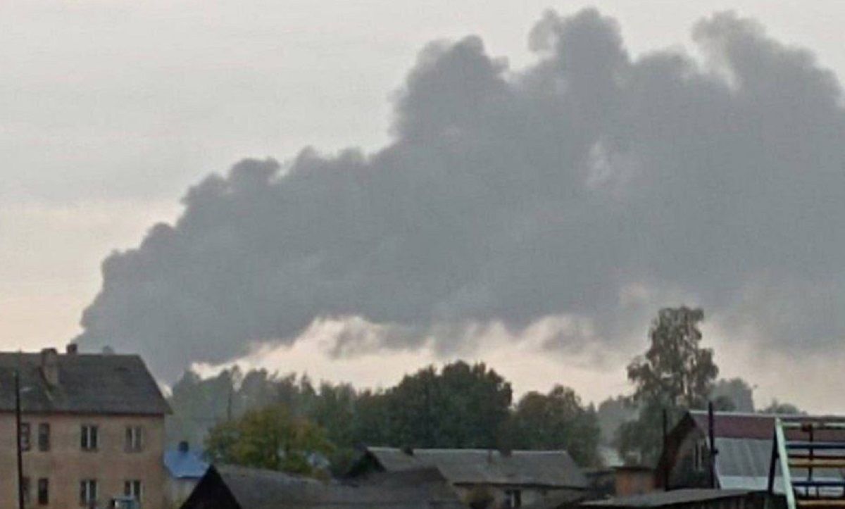 Дрони атакували російську авіабазу зі стратегічними бомбардувальниками