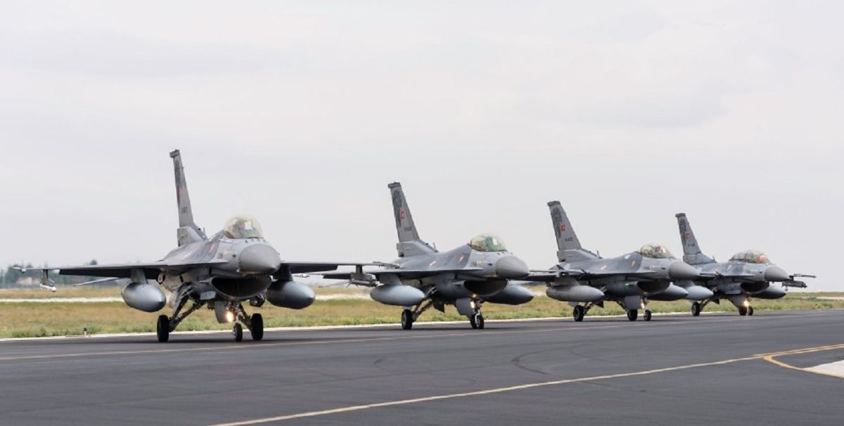 Винищувач F-16 вже був в Україні та сідав на наші аеродроми, – Олещук