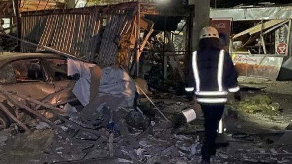 Окупанти вночі обстріляли Дніпро ракетами, 10 постраждалих