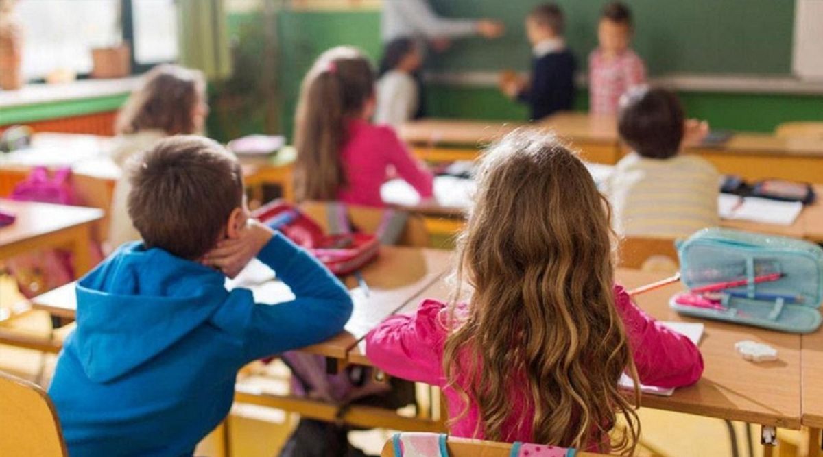 Львів'ян просять допомогти дітям-сиротам із гаджетами для навчання