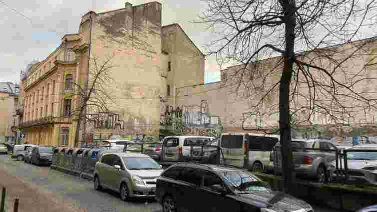 Депутати виділили землю під будівництво готелю у центрі Львова