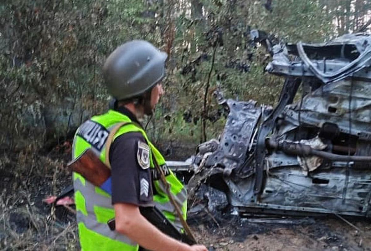 Сержант поліції та його дружина загинули внаслідок підриву на міні на Чернігівщині