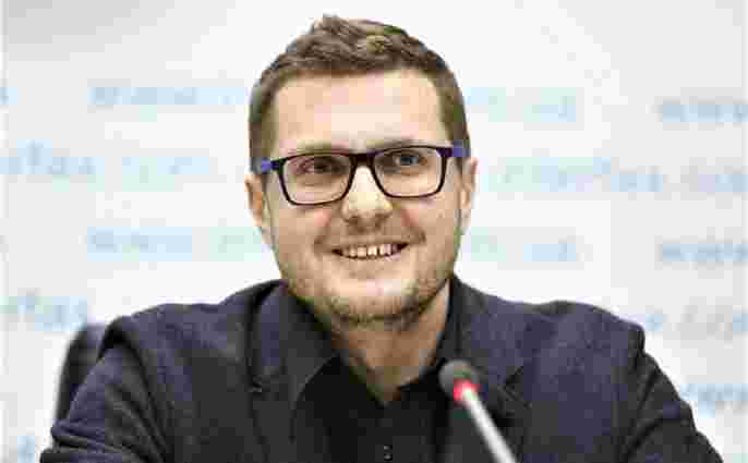 «Громадське» розповіло про життя Івана Баканова після звільнення зі СБУ «Громадське» розповіло про життя Івана Баканова після звільнення зі СБУ