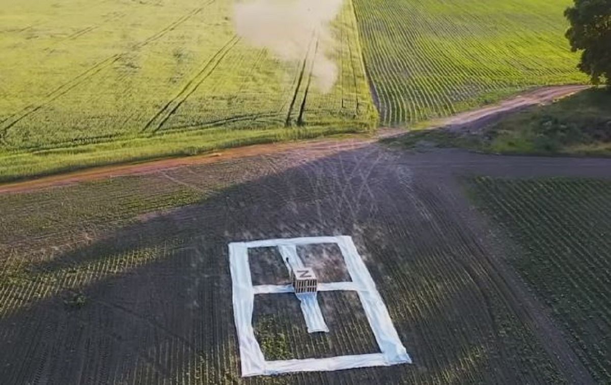 Журналіст опублікував відео тестувань дронів, якими СБУ атакувала аеродром в Курську